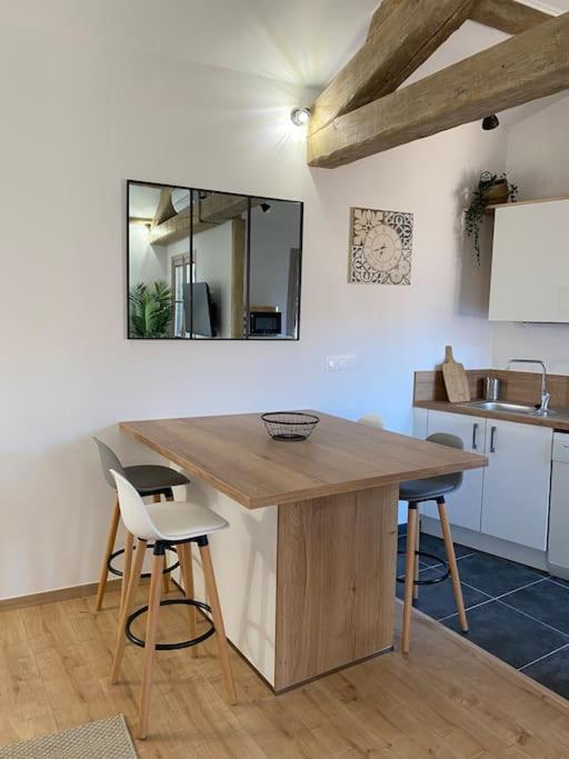 Le Petit Loft Des Halles Μπεζιέ Εξωτερικό φωτογραφία